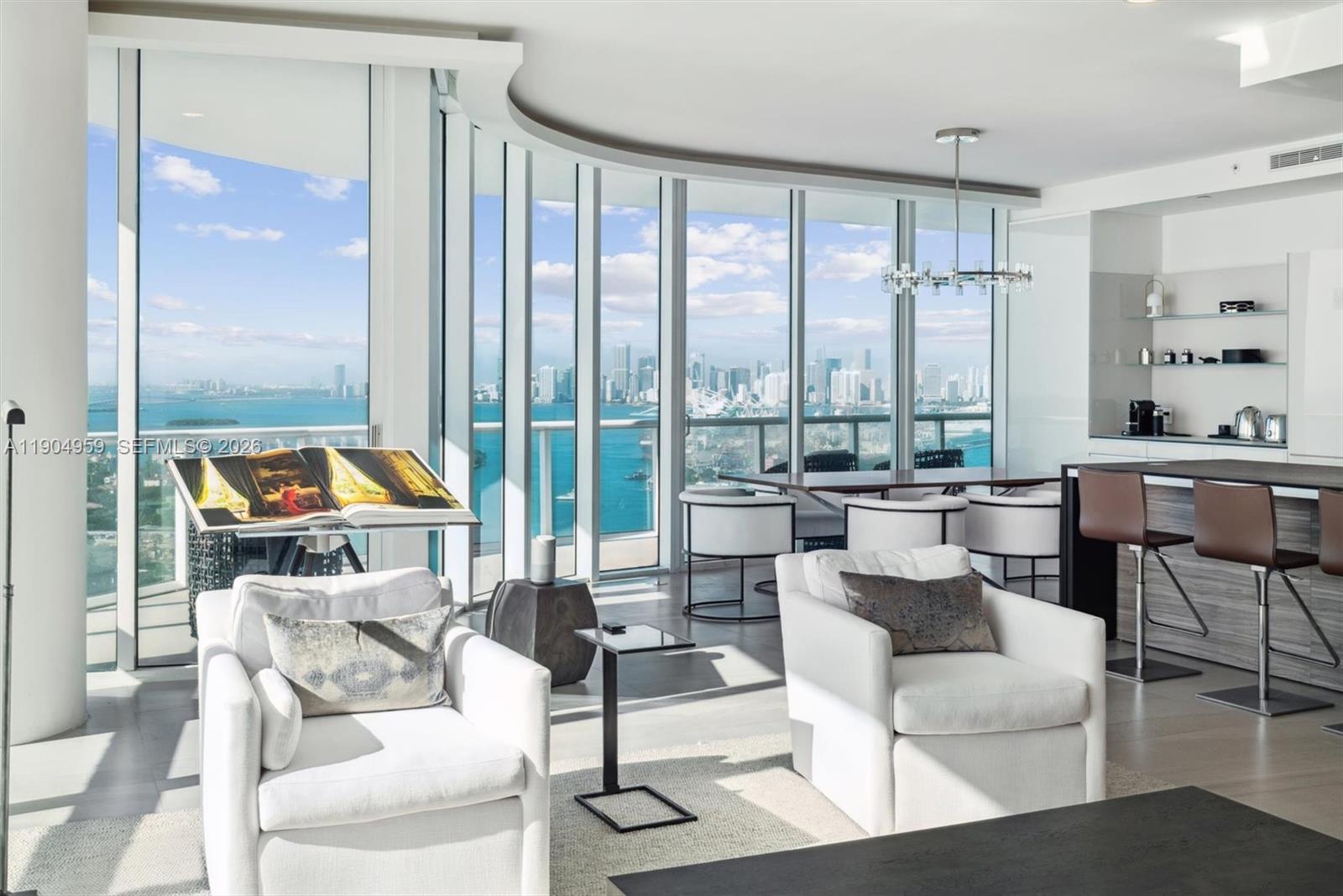 100 S Pointe Dr #3203, Miami Beach FL 33139