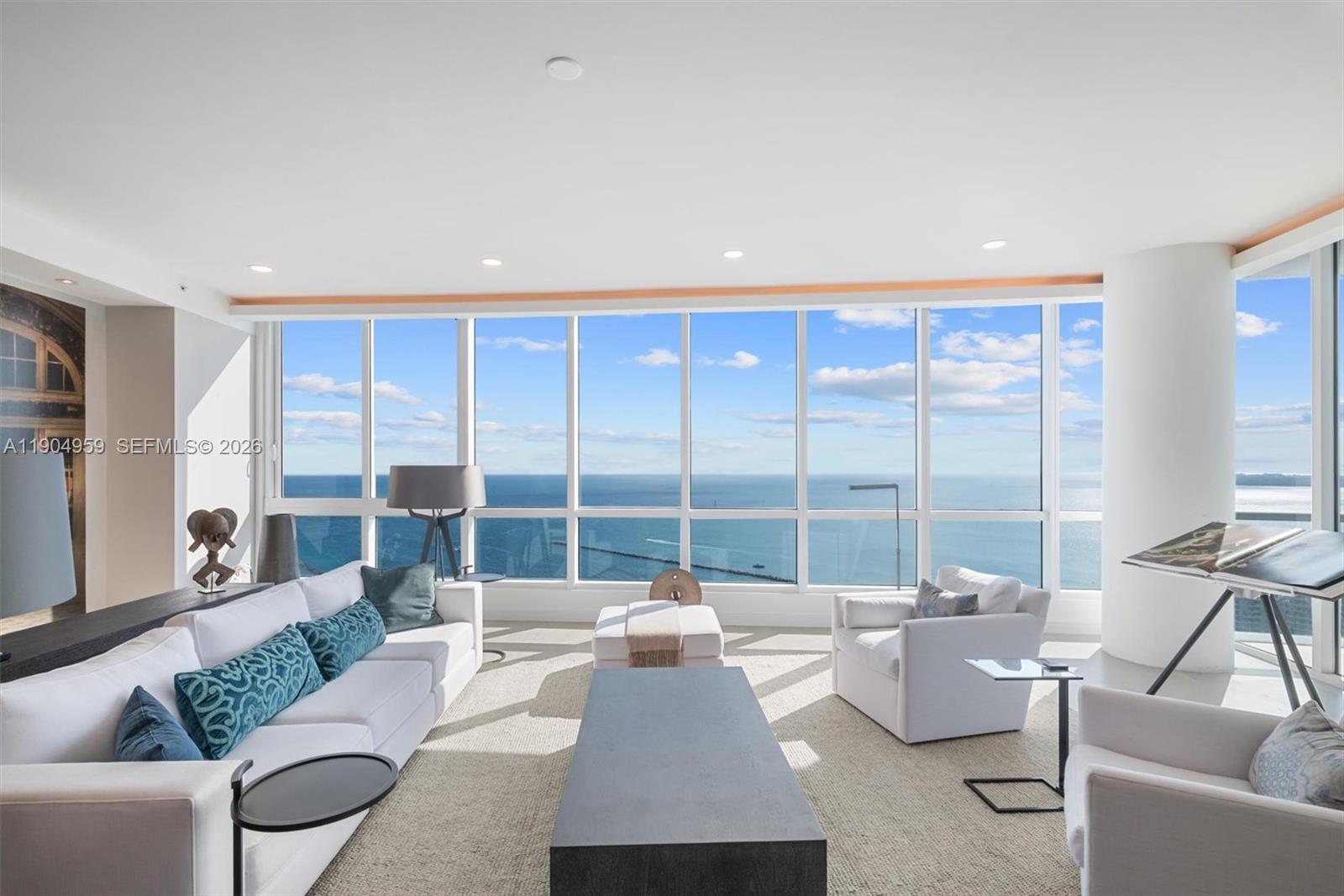 100 S Pointe Dr #3203, Miami Beach FL 33139