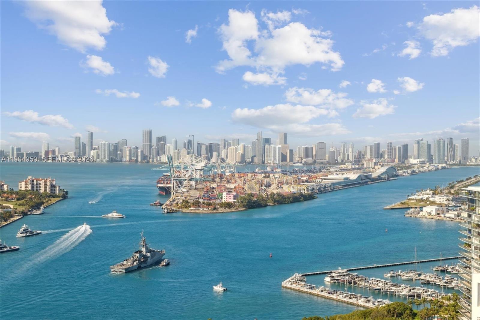 100 S Pointe Dr #3203, Miami Beach FL 33139