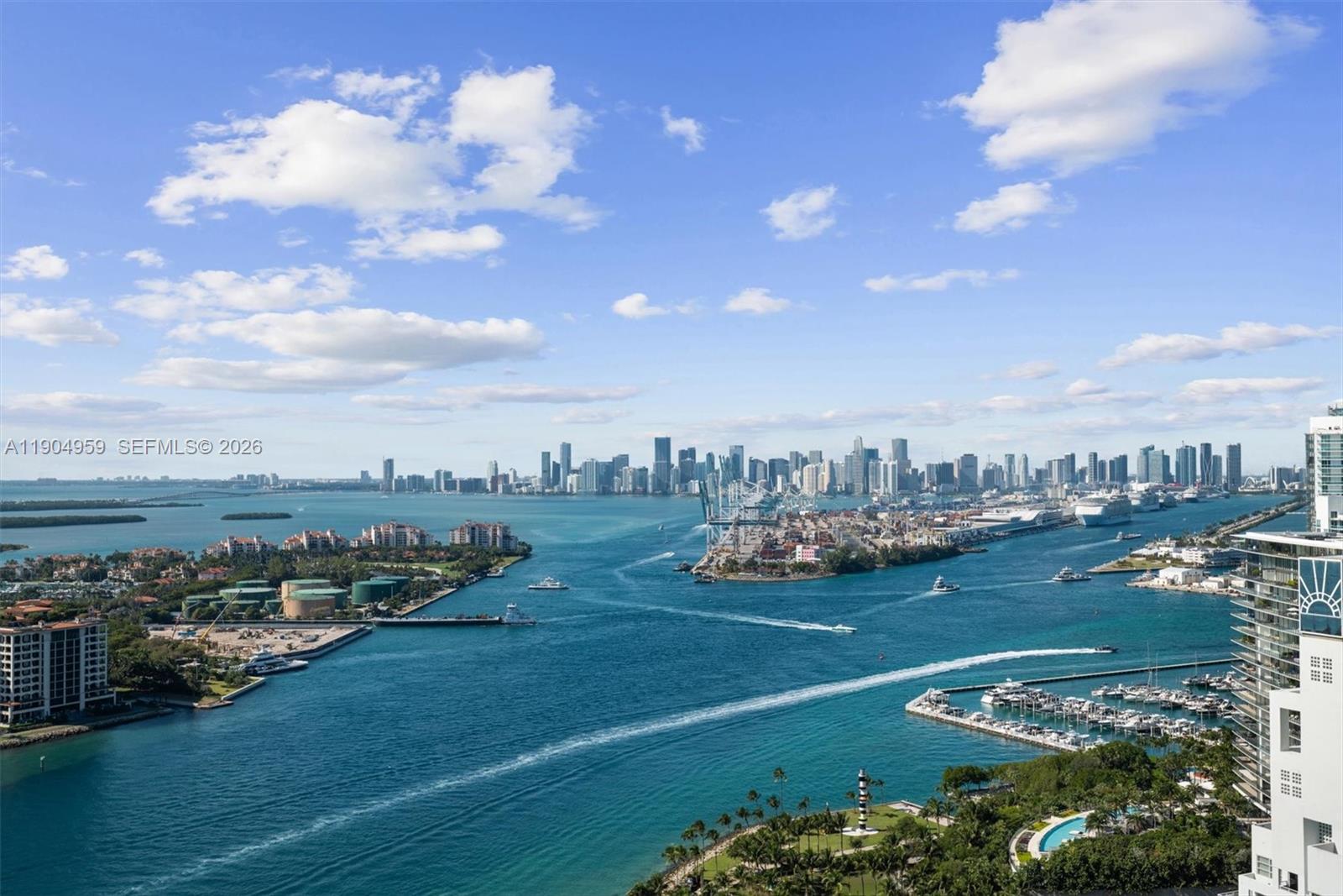 100 S Pointe Dr #3203, Miami Beach FL 33139