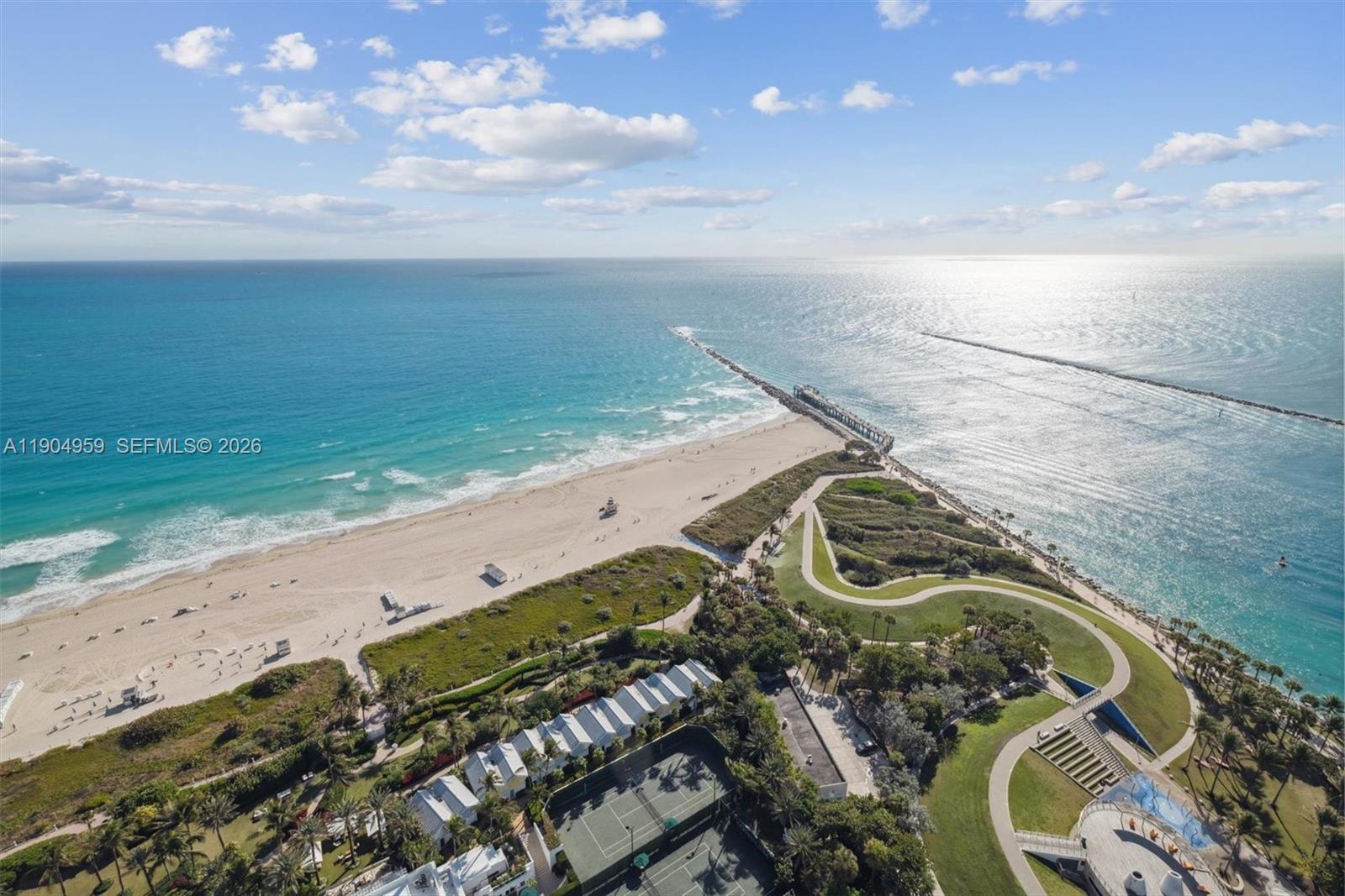 100 S Pointe Dr #3203, Miami Beach FL 33139