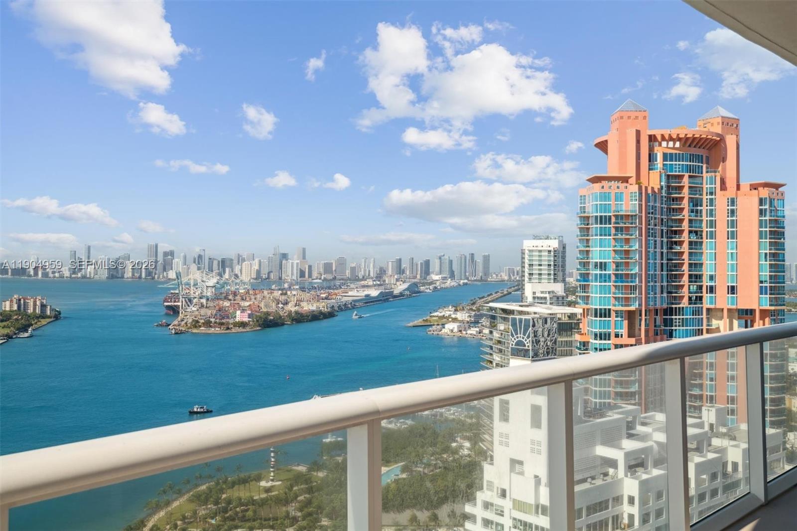 100 S Pointe Dr #3203, Miami Beach FL 33139