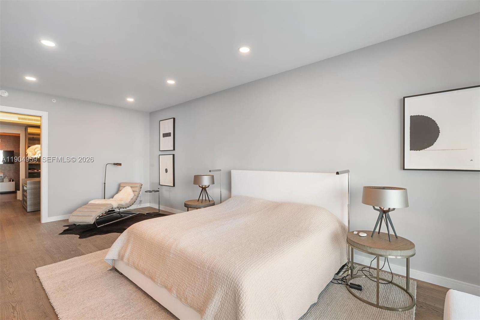 100 S Pointe Dr #3203, Miami Beach FL 33139
