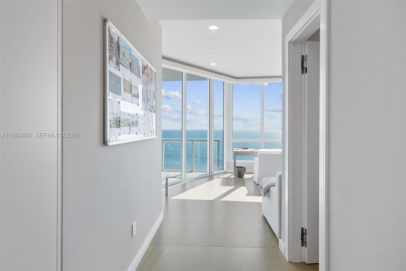 100 S Pointe Dr #3203, Miami Beach FL 33139