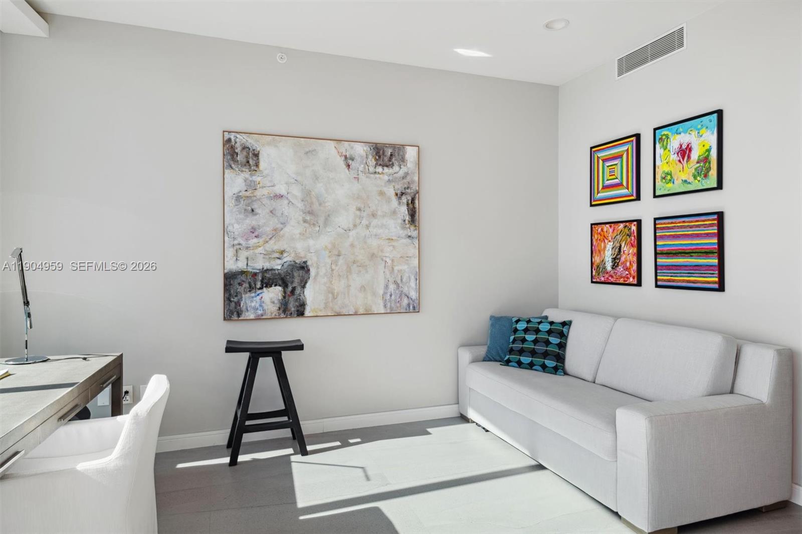 100 S Pointe Dr #3203, Miami Beach FL 33139