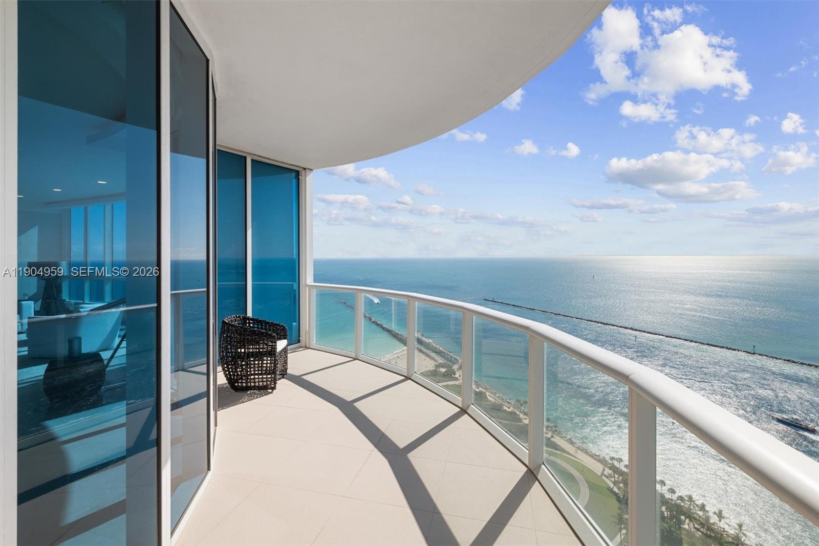 100 S Pointe Dr #3203, Miami Beach FL 33139