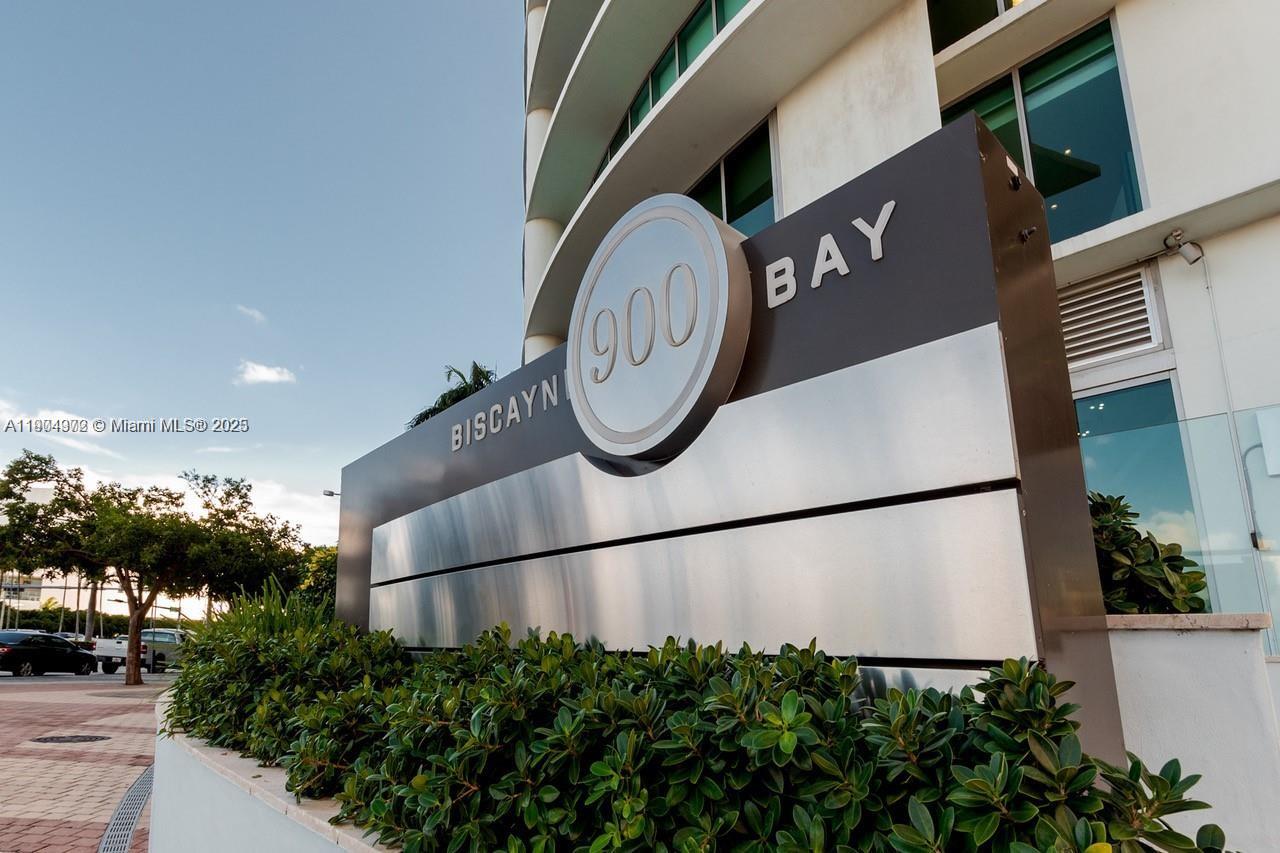 900 Biscayne Blvd #4112, Miami FL 33132
