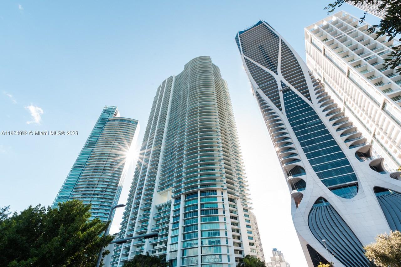 900 Biscayne Blvd #4112, Miami FL 33132