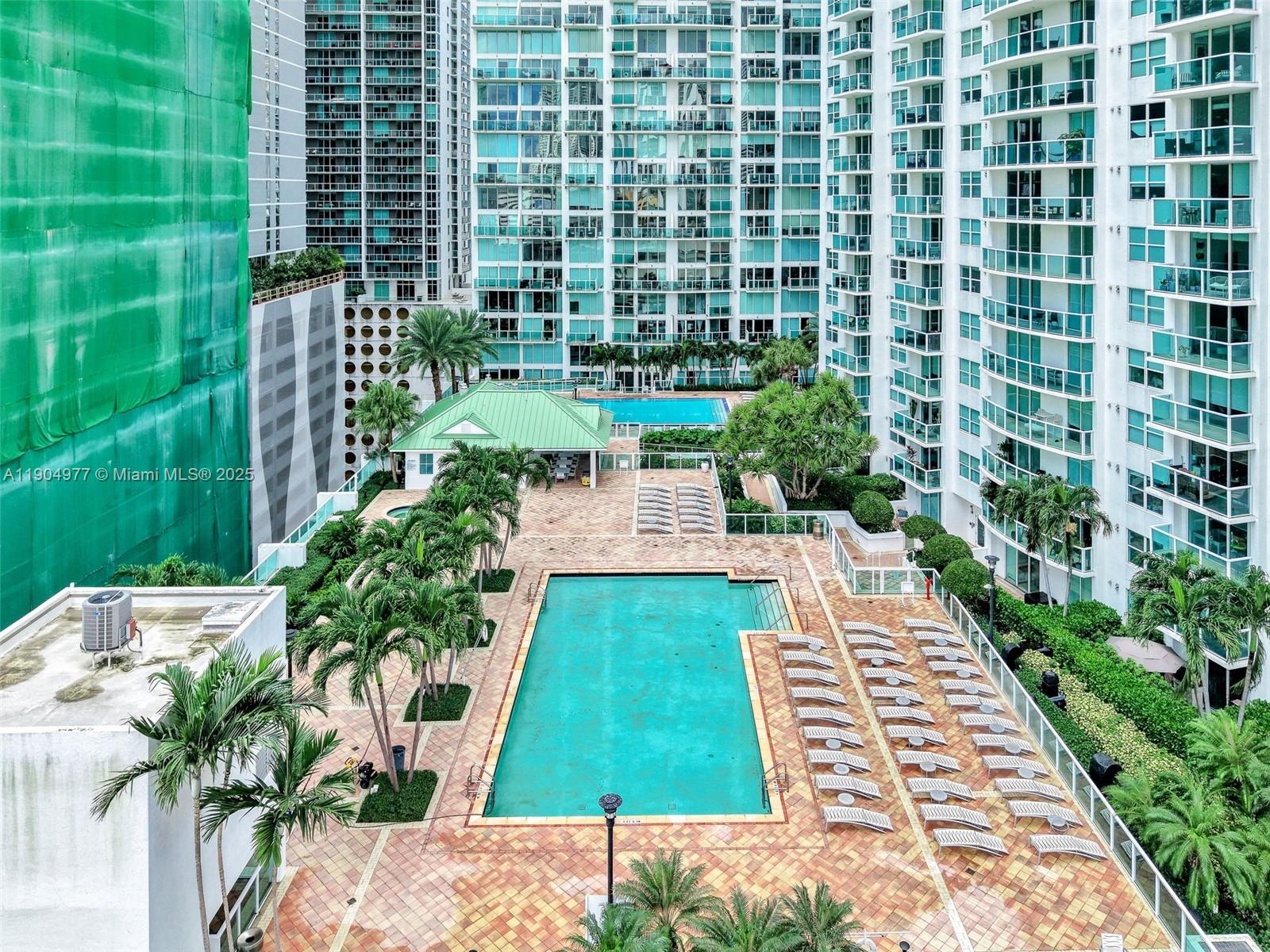41 SE 5th St #604, Miami FL 33131