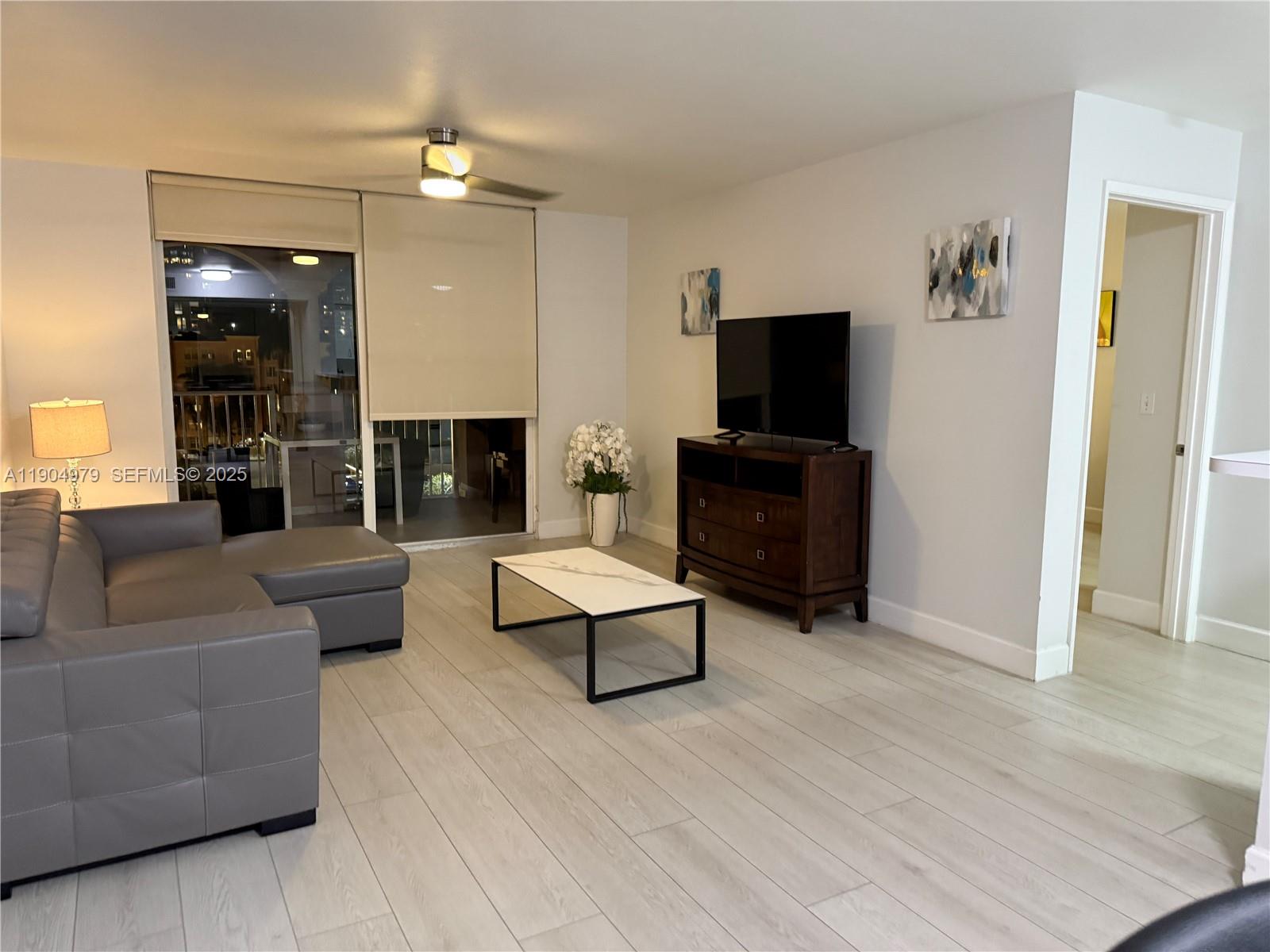 19701 E Country Club Dr #5601, Aventura FL 33180