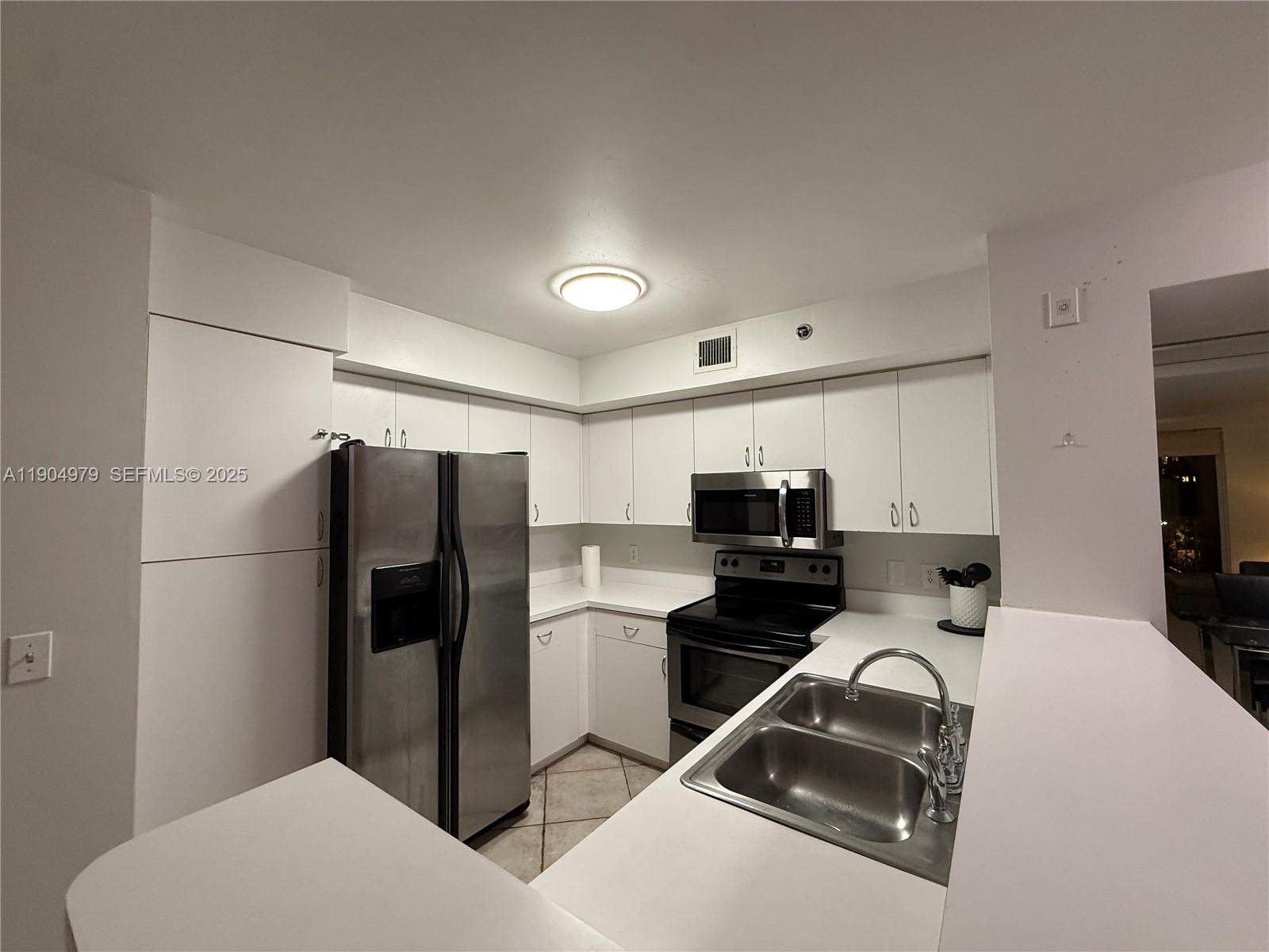 19701 E Country Club Dr #5601, Aventura FL 33180