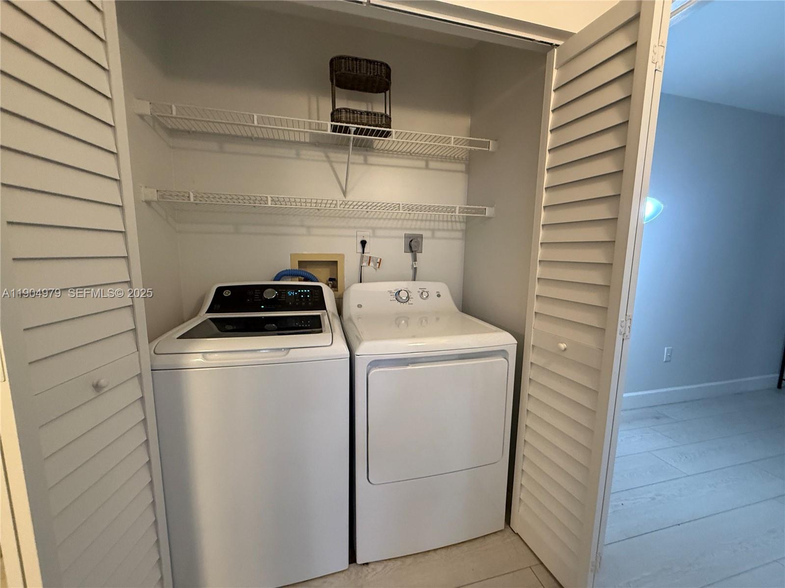 19701 E Country Club Dr #5601, Aventura FL 33180