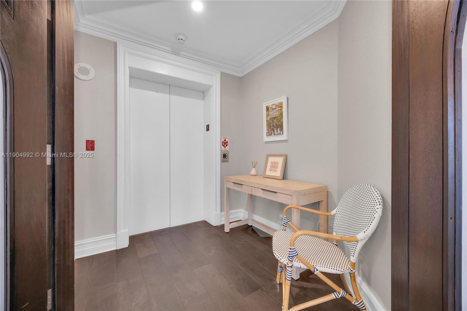 10 Edgewater Dr #4F, Coral Gables FL 33133