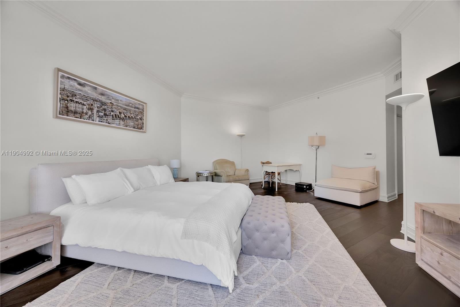 10 Edgewater Dr #4F, Coral Gables FL 33133
