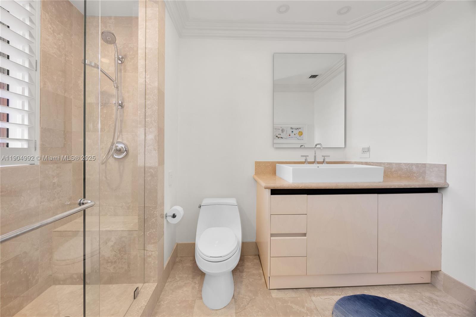 10 Edgewater Dr #4F, Coral Gables FL 33133