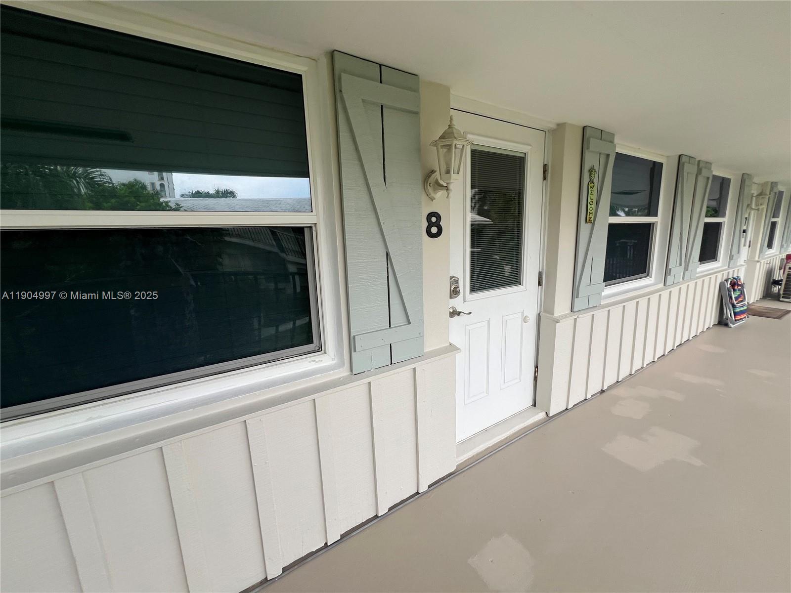 108 Bravado Ln #8, Palm Beach Shores FL 33404