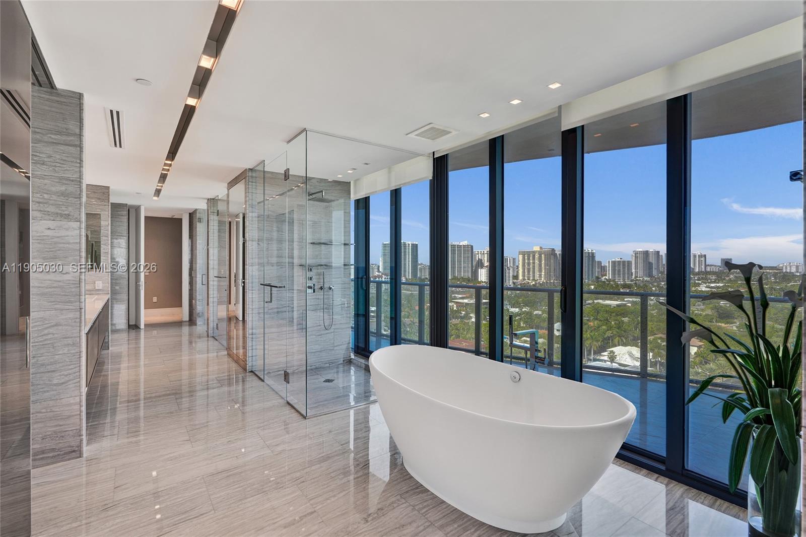 19575 Collins Ave #16, Sunny Isles Beach FL 33160