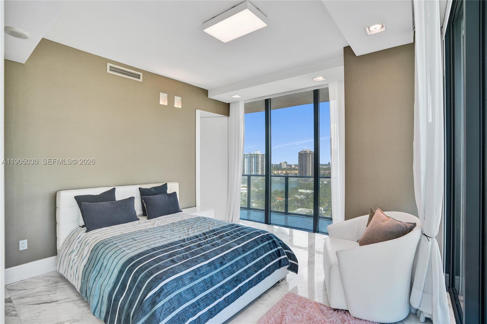 19575 Collins Ave #16, Sunny Isles Beach FL 33160