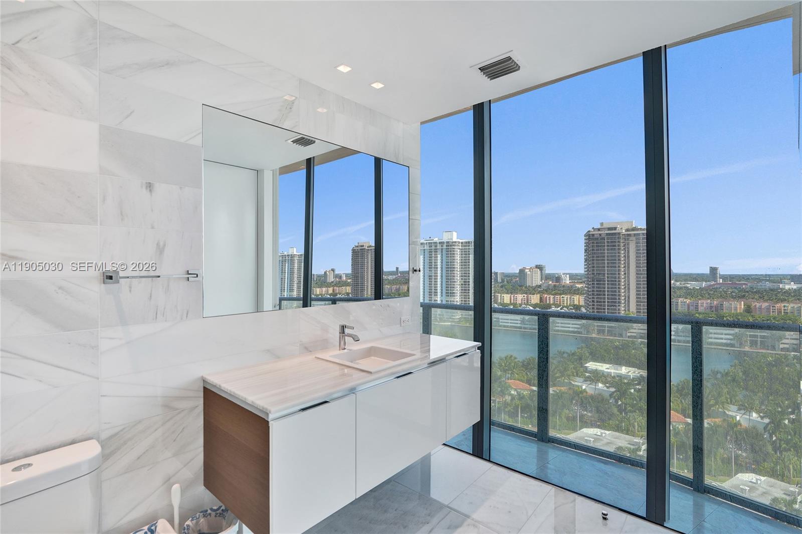 19575 Collins Ave #16, Sunny Isles Beach FL 33160