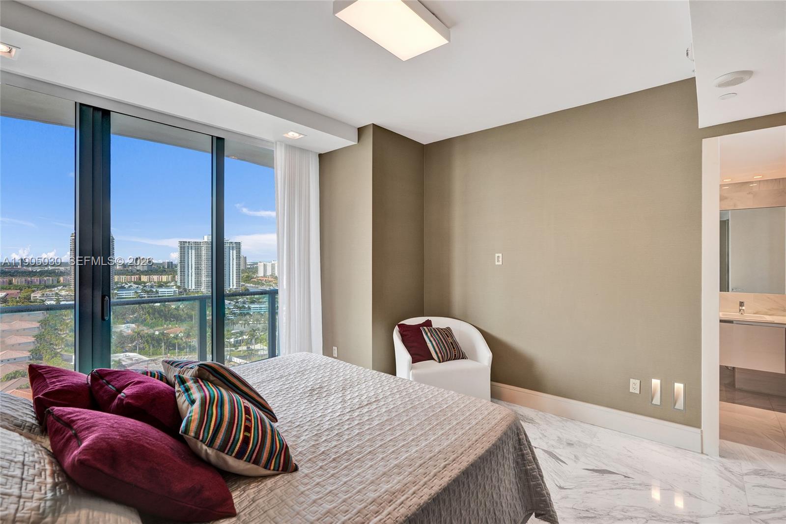 19575 Collins Ave #16, Sunny Isles Beach FL 33160