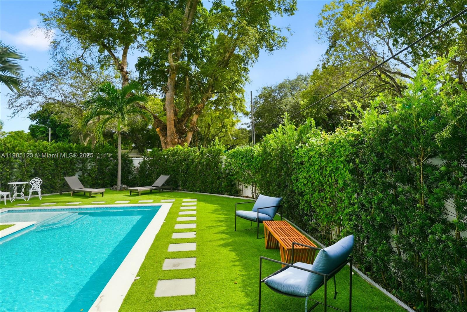 9200 NE 12th Ave, Miami Shores FL 33138