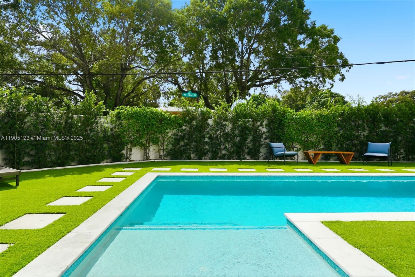 9200 NE 12th Ave, Miami Shores FL 33138
