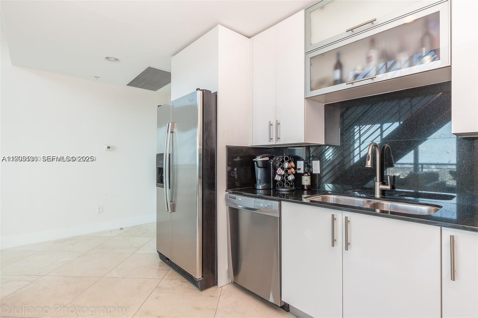 60 SW 13th St #4205, Miami FL 33130