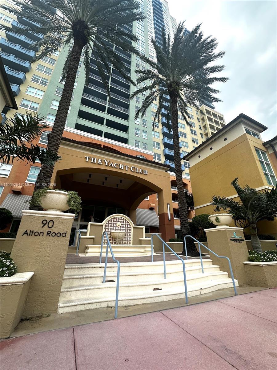90 Alton Rd #1804, Miami Beach FL 33139