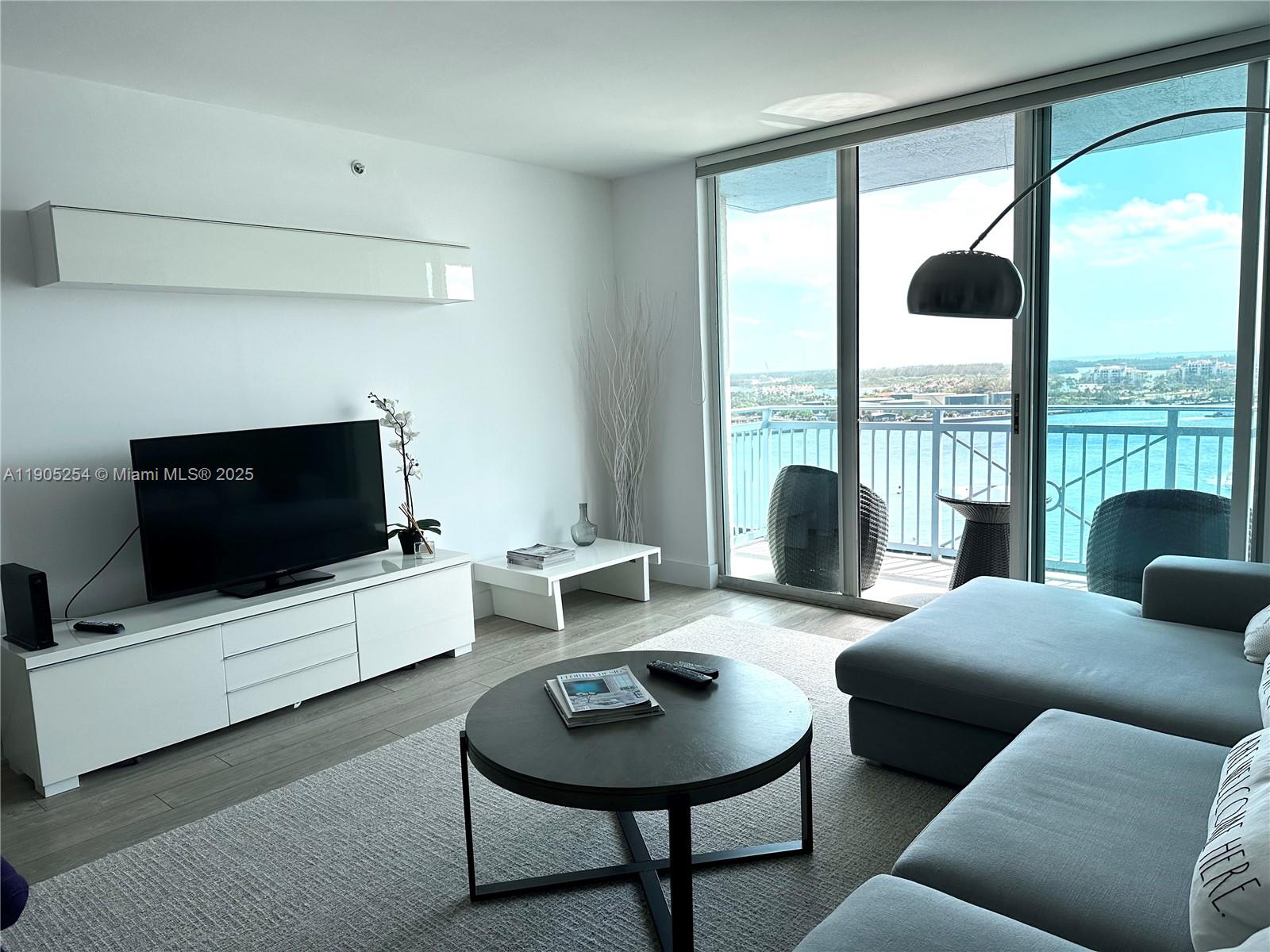 90 Alton Rd #1804, Miami Beach FL 33139