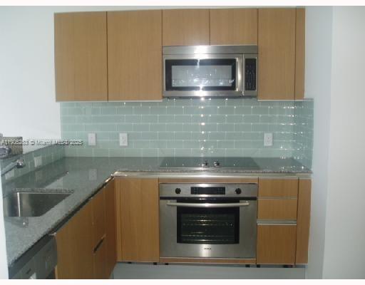 1060 Brickell Ave #3615, Miami FL 33131