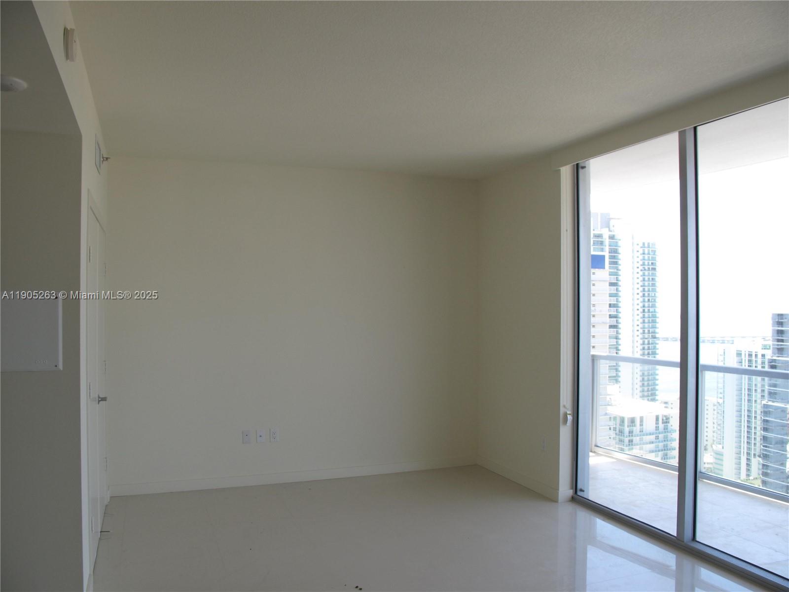 1060 Brickell Ave #3615, Miami FL 33131