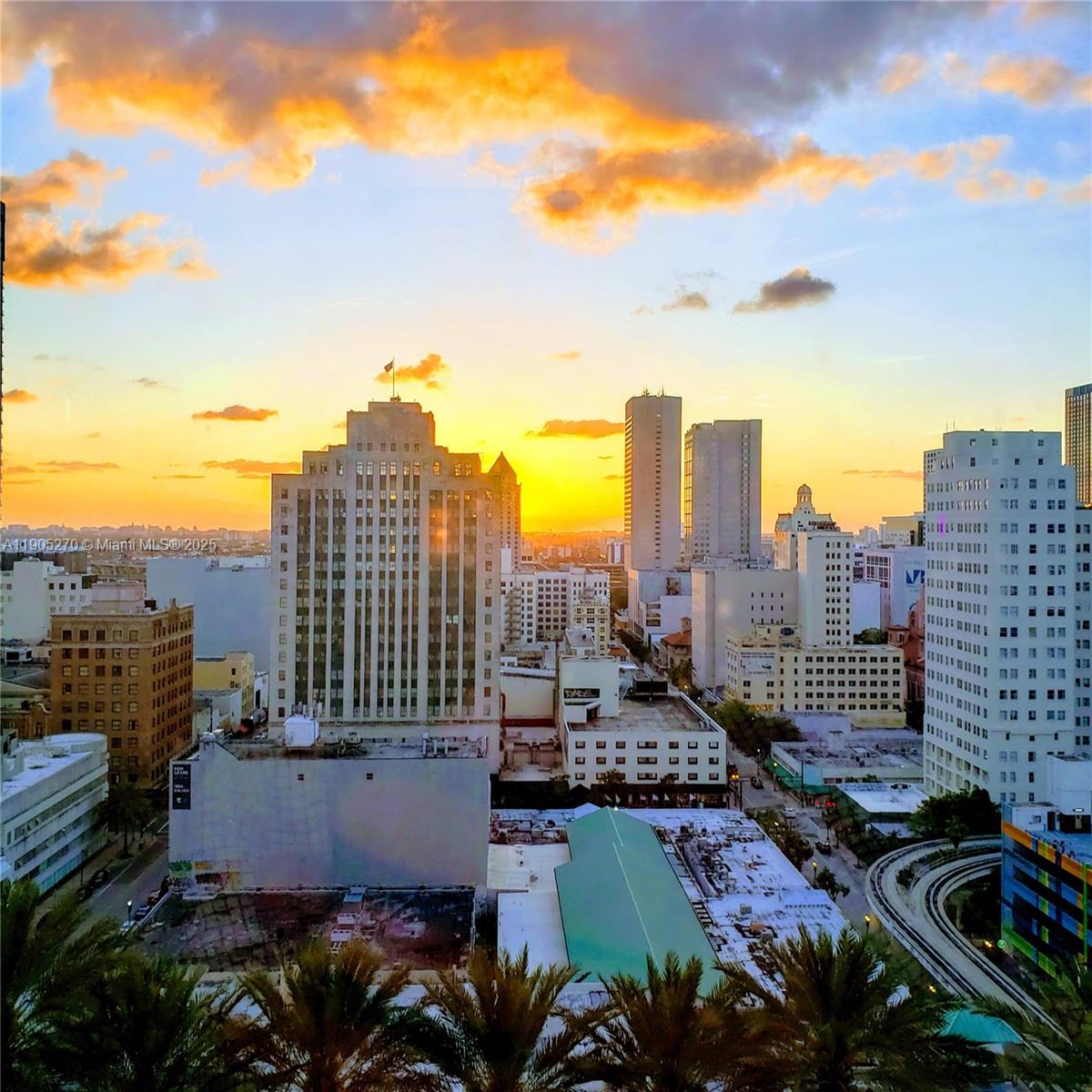 50 Biscayne Blvd #1809, Miami FL 33132