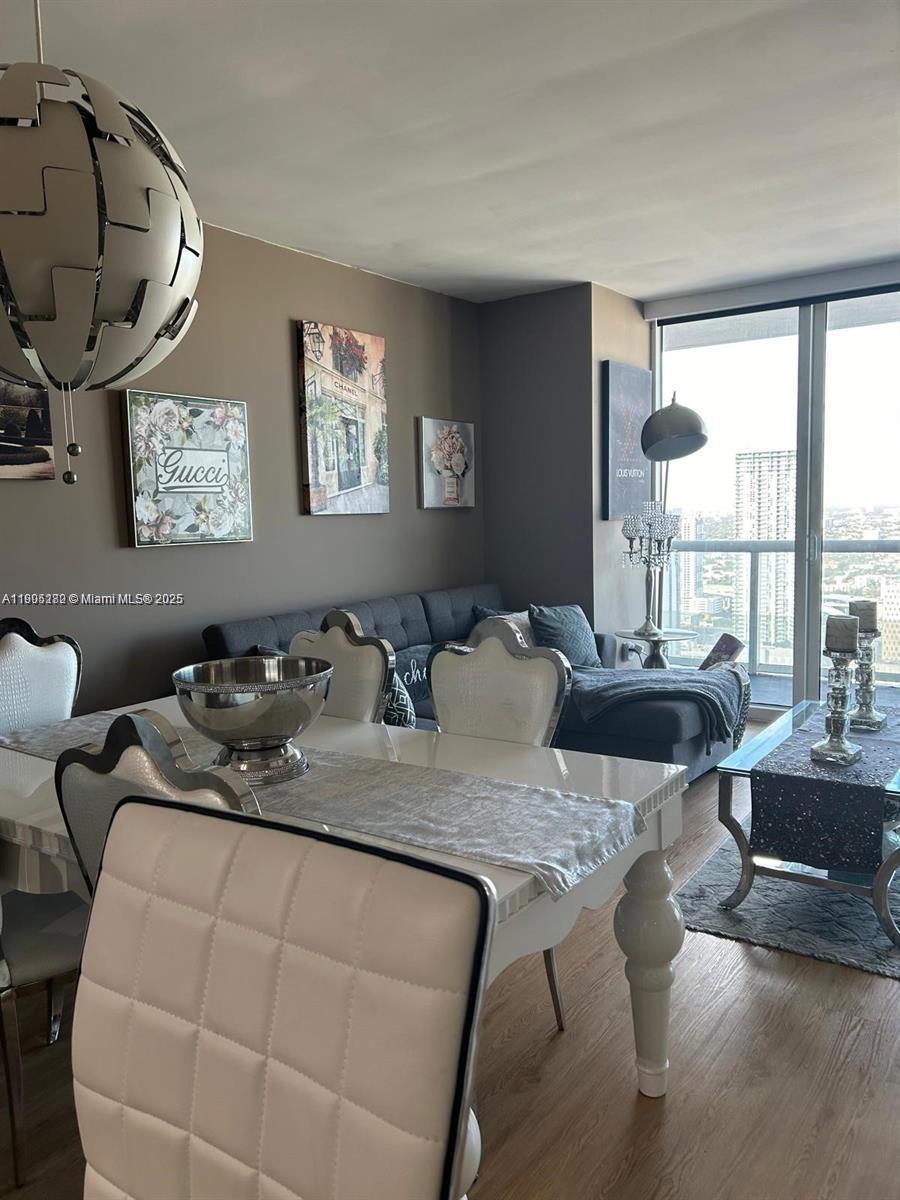 50 Biscayne Blvd #4607, Miami FL 33132