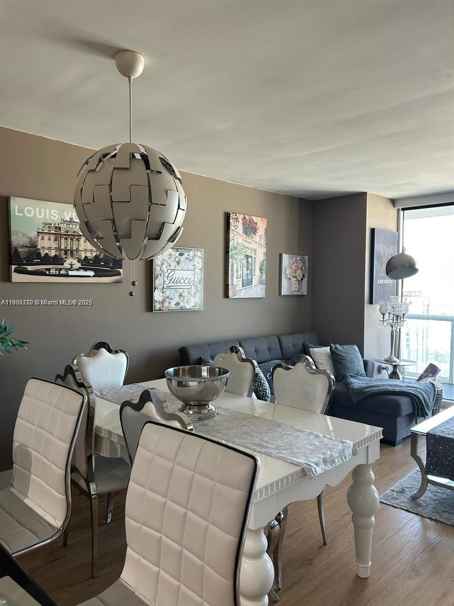 50 Biscayne Blvd #4607, Miami FL 33132