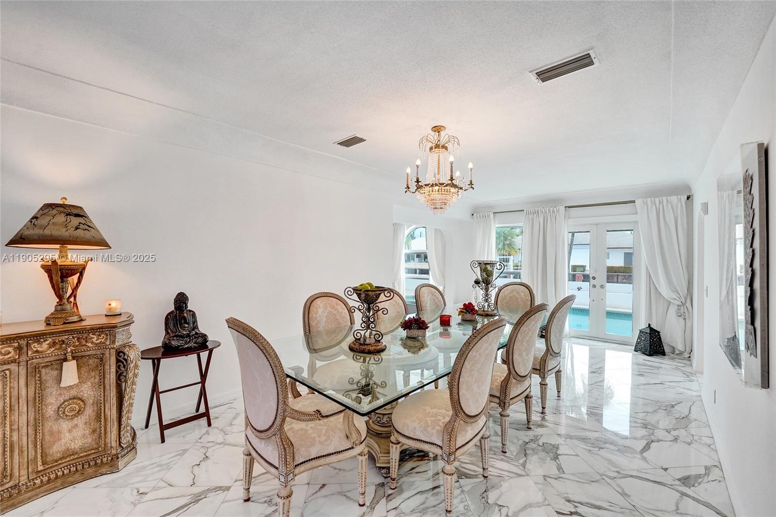 2889 NE 35th St, Fort Lauderdale FL 33306