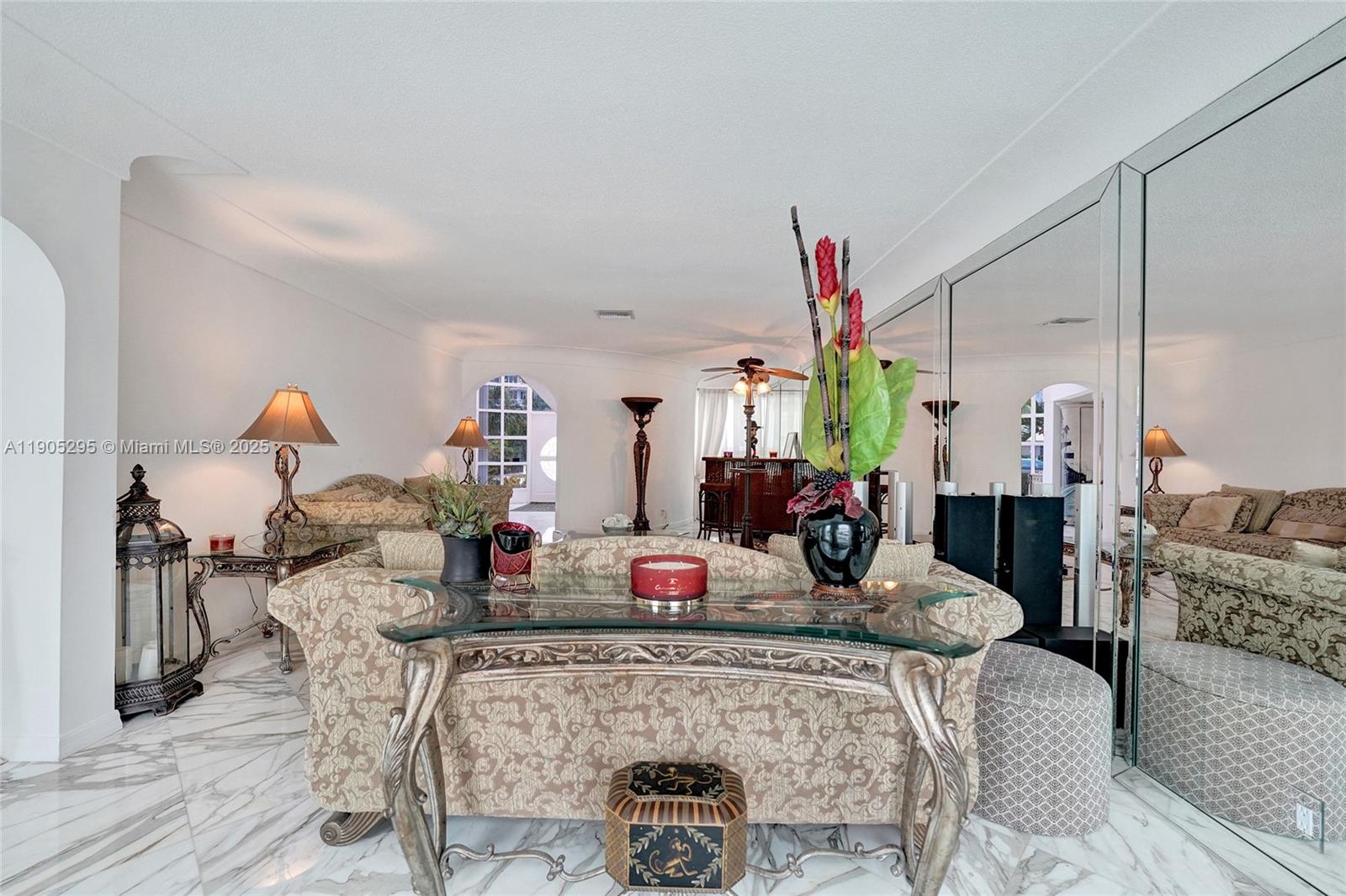 2889 NE 35th St, Fort Lauderdale FL 33306