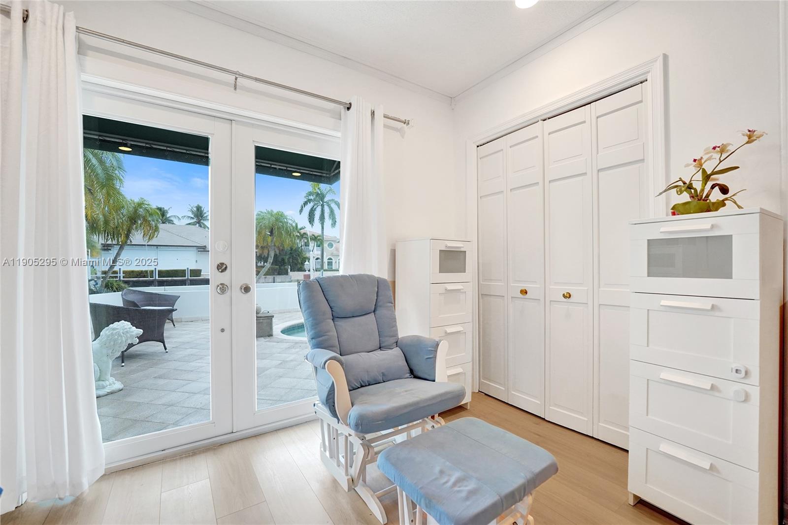 2889 NE 35th St, Fort Lauderdale FL 33306