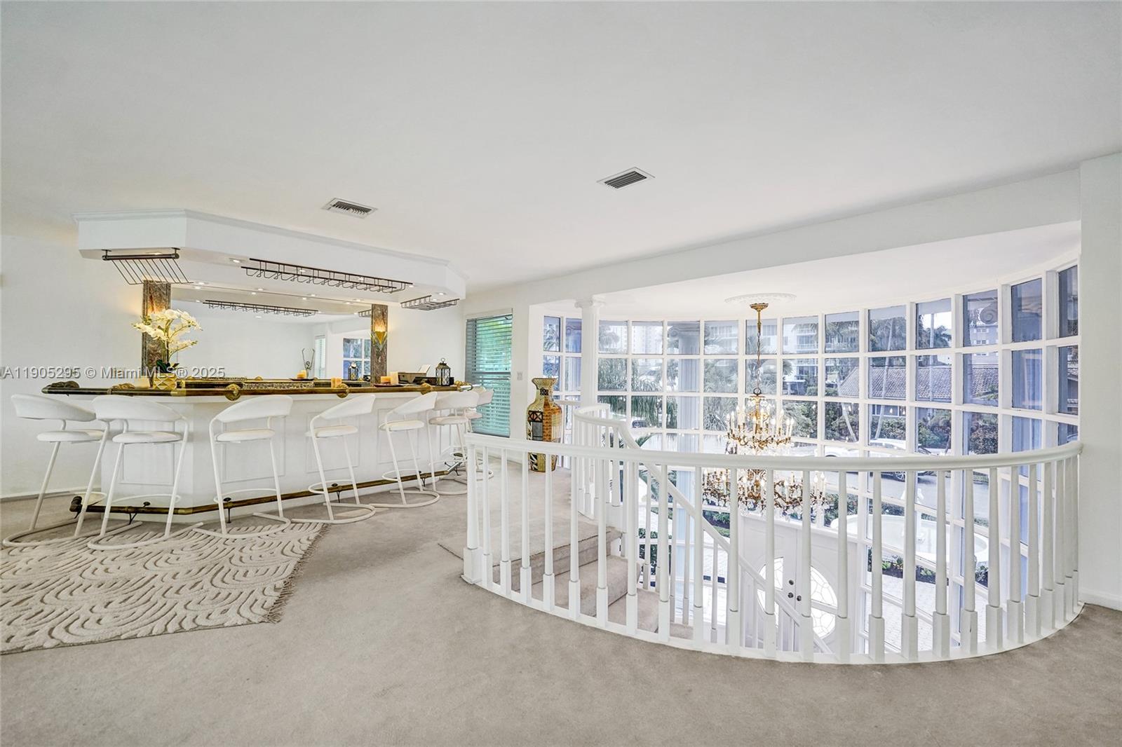 2889 NE 35th St, Fort Lauderdale FL 33306