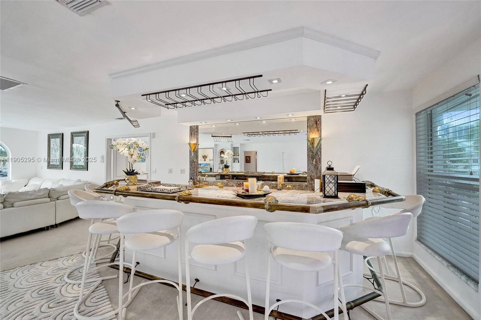 2889 NE 35th St, Fort Lauderdale FL 33306