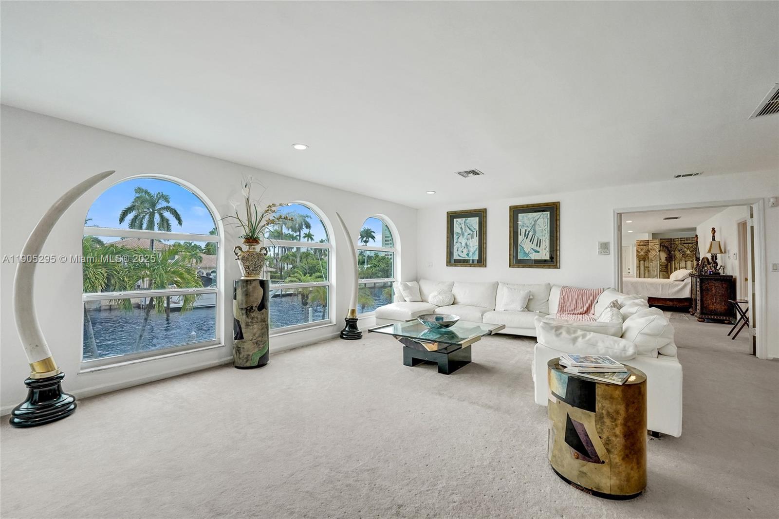2889 NE 35th St, Fort Lauderdale FL 33306