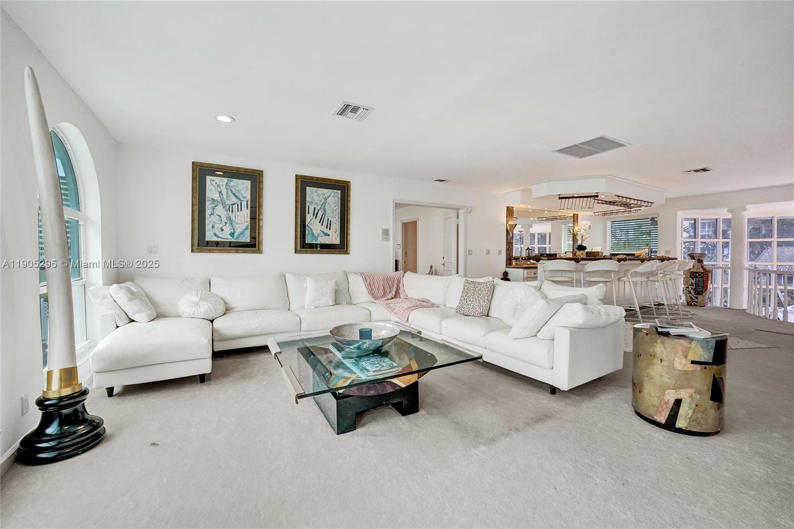 2889 NE 35th St, Fort Lauderdale FL 33306