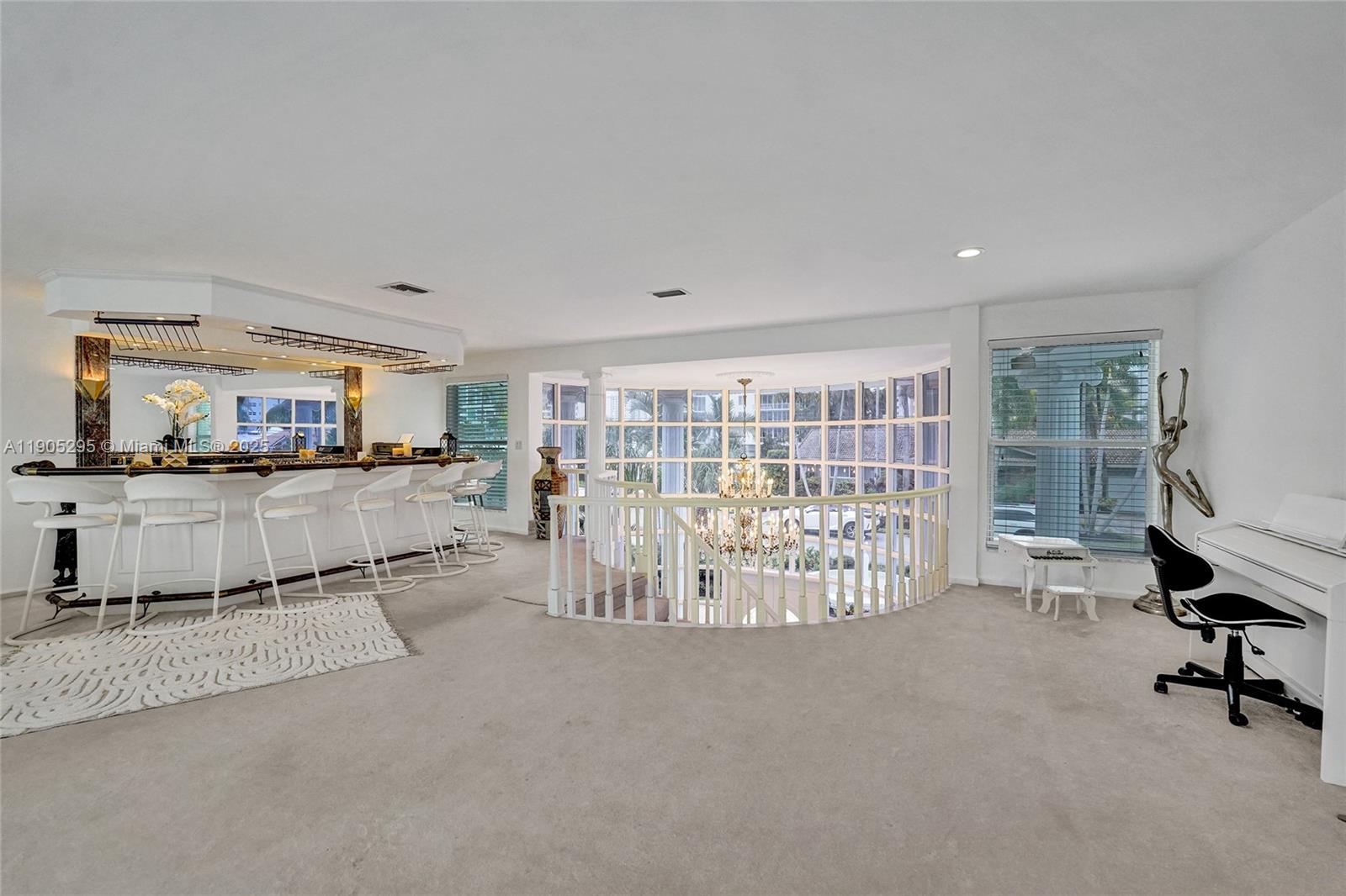 2889 NE 35th St, Fort Lauderdale FL 33306
