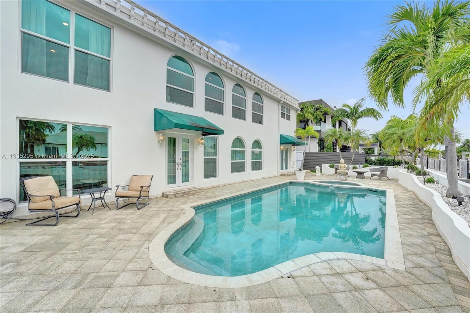 2889 NE 35th St, Fort Lauderdale FL 33306
