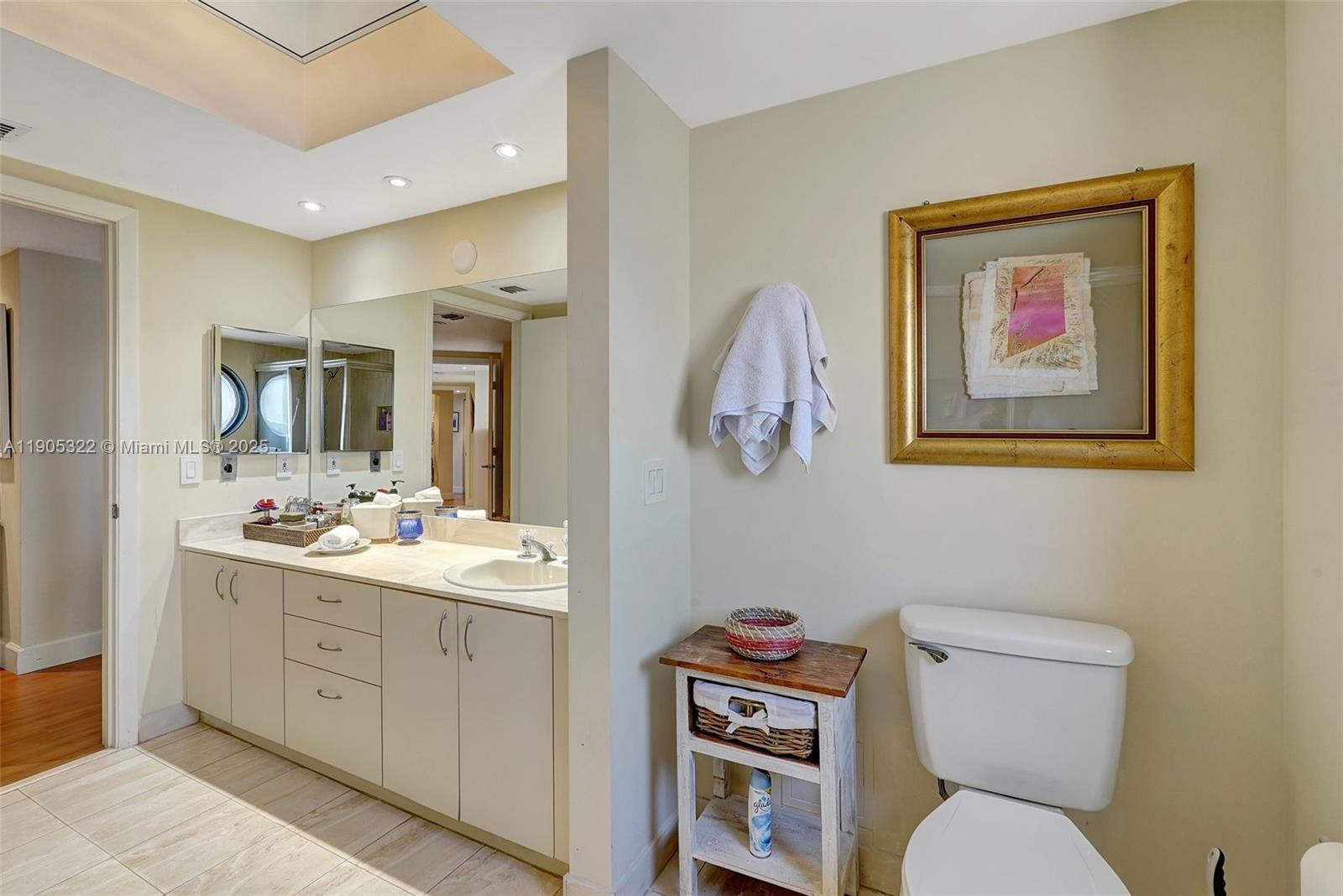 1000 Island Blvd #2004, Aventura FL 33160