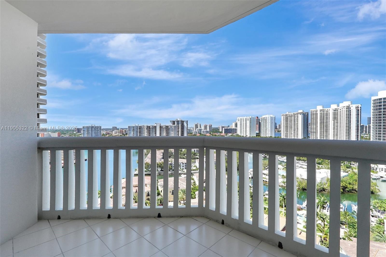 1000 Island Blvd #2004, Aventura FL 33160