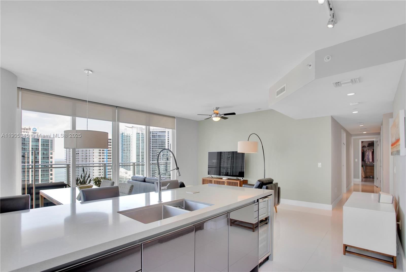 1080 Brickell Ave #3106, Miami FL 33131