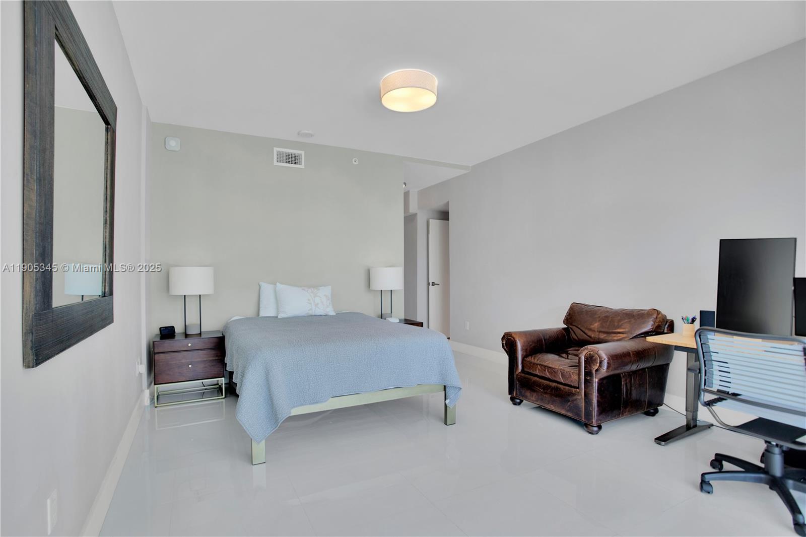1080 Brickell Ave #3106, Miami FL 33131