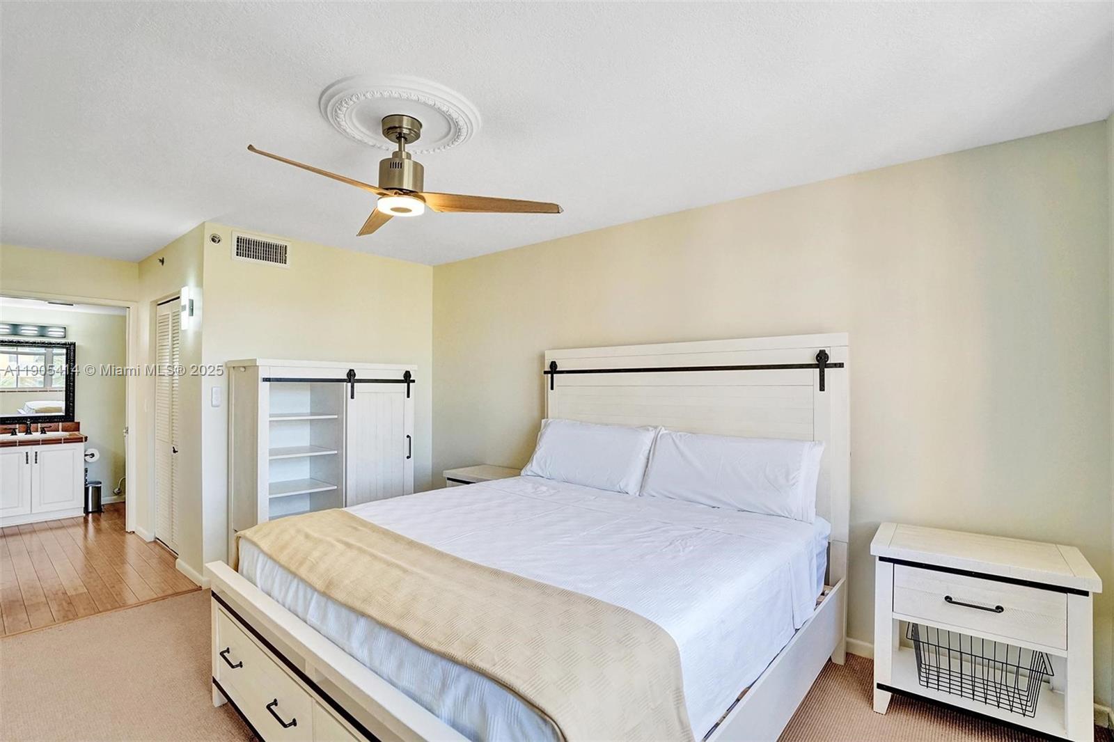 19877 E Country Club Dr #3607, Aventura FL 33180