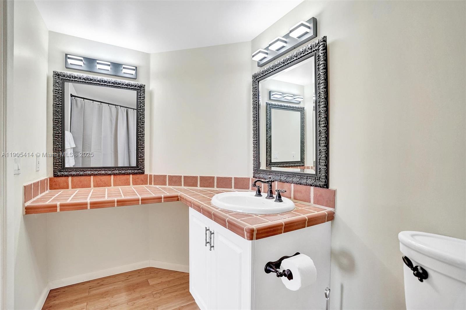 19877 E Country Club Dr #3607, Aventura FL 33180