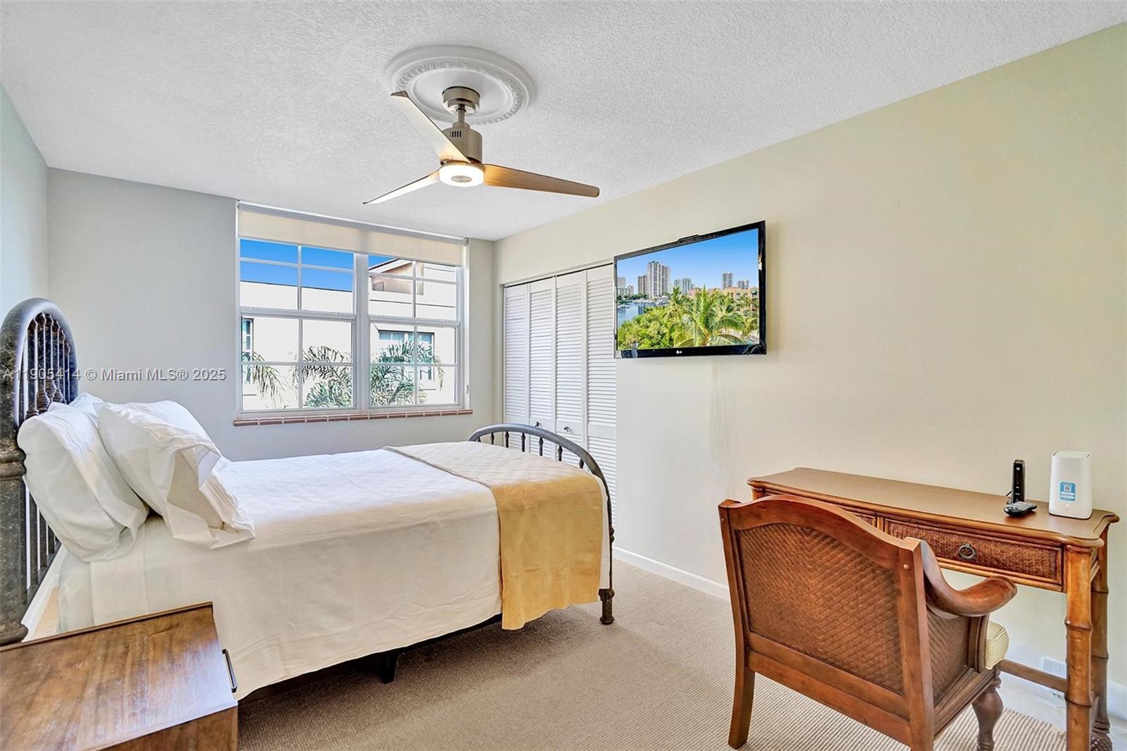 19877 E Country Club Dr #3607, Aventura FL 33180